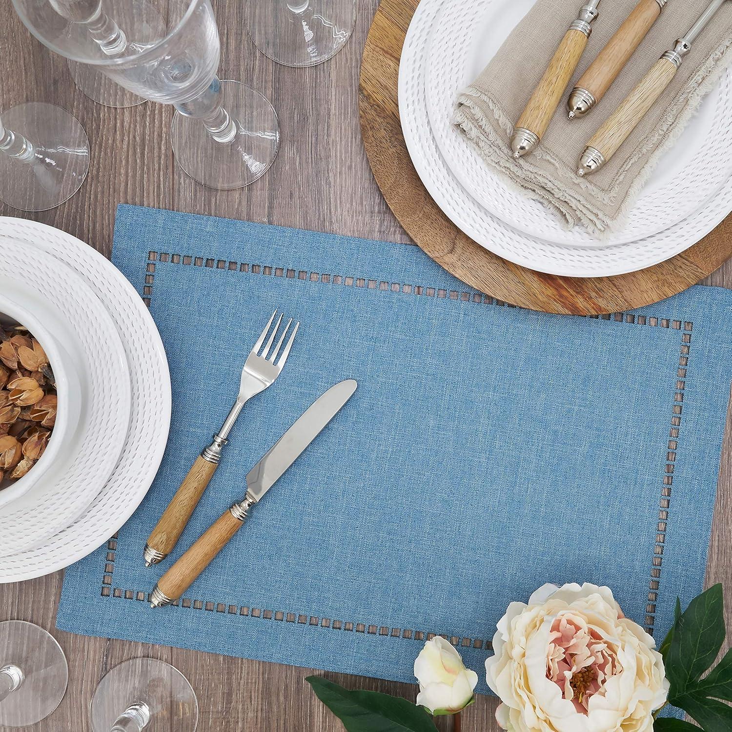 Saro Lifestyle Laser-Cut Hemstitch Placemat