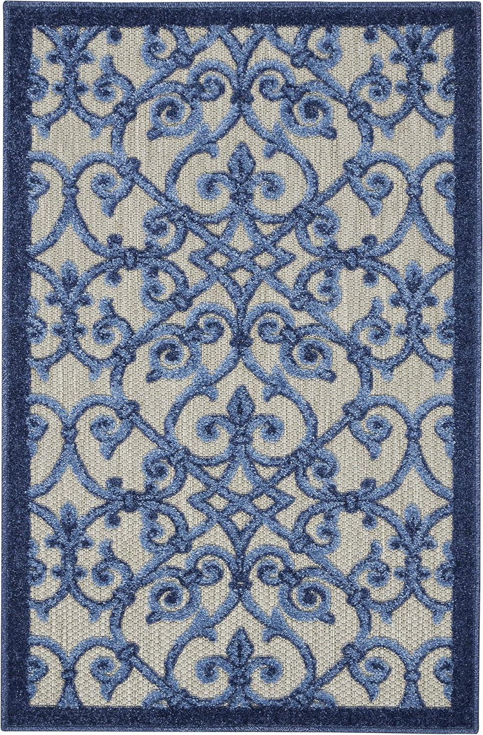 Aloha Grey/Blue Floral Indoor/Outdoor 2'8" x 4' Area Rug