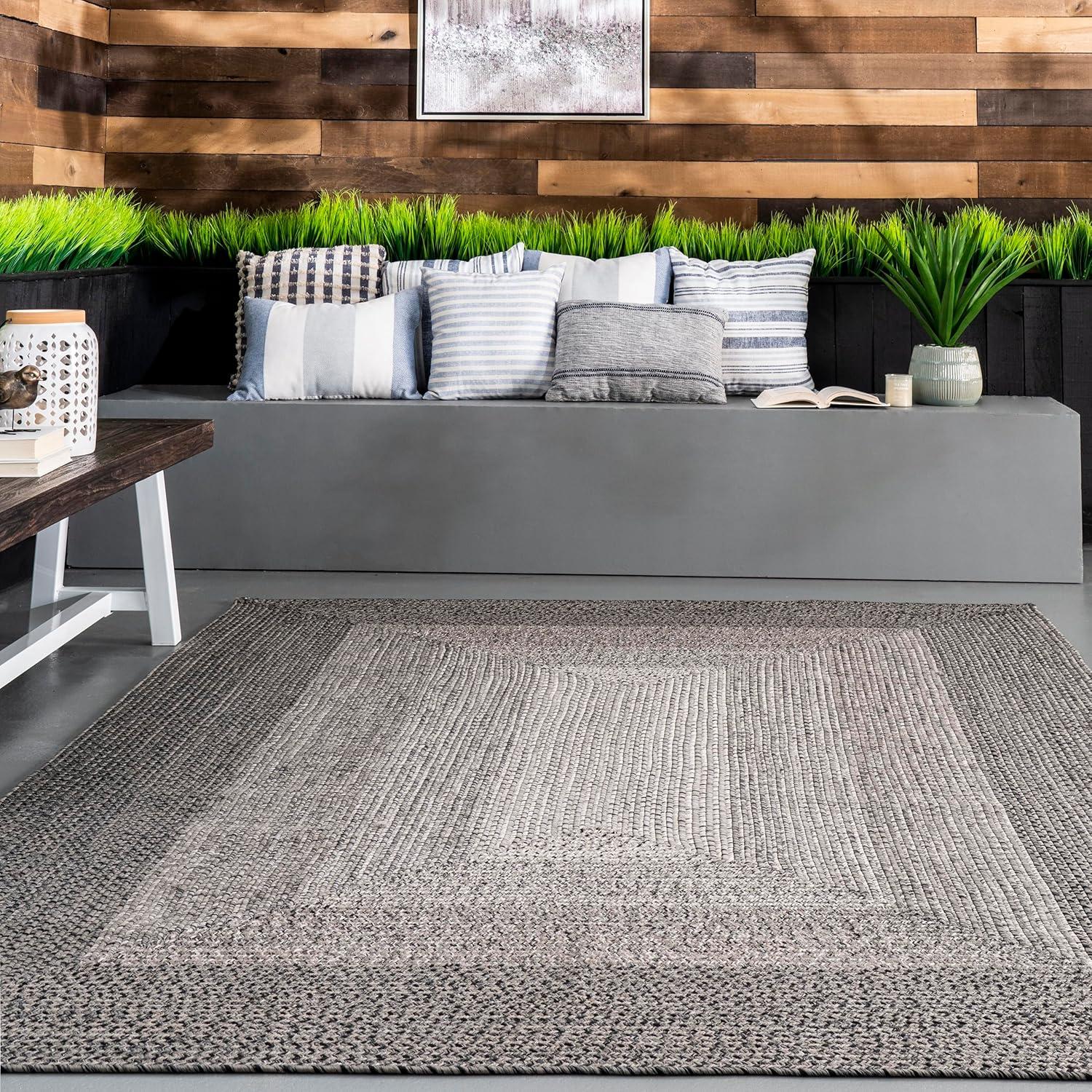 Nuloom Jayda Braided Gradience Indoor/Outdoor Outdoor - Charcoal 5' x 8'