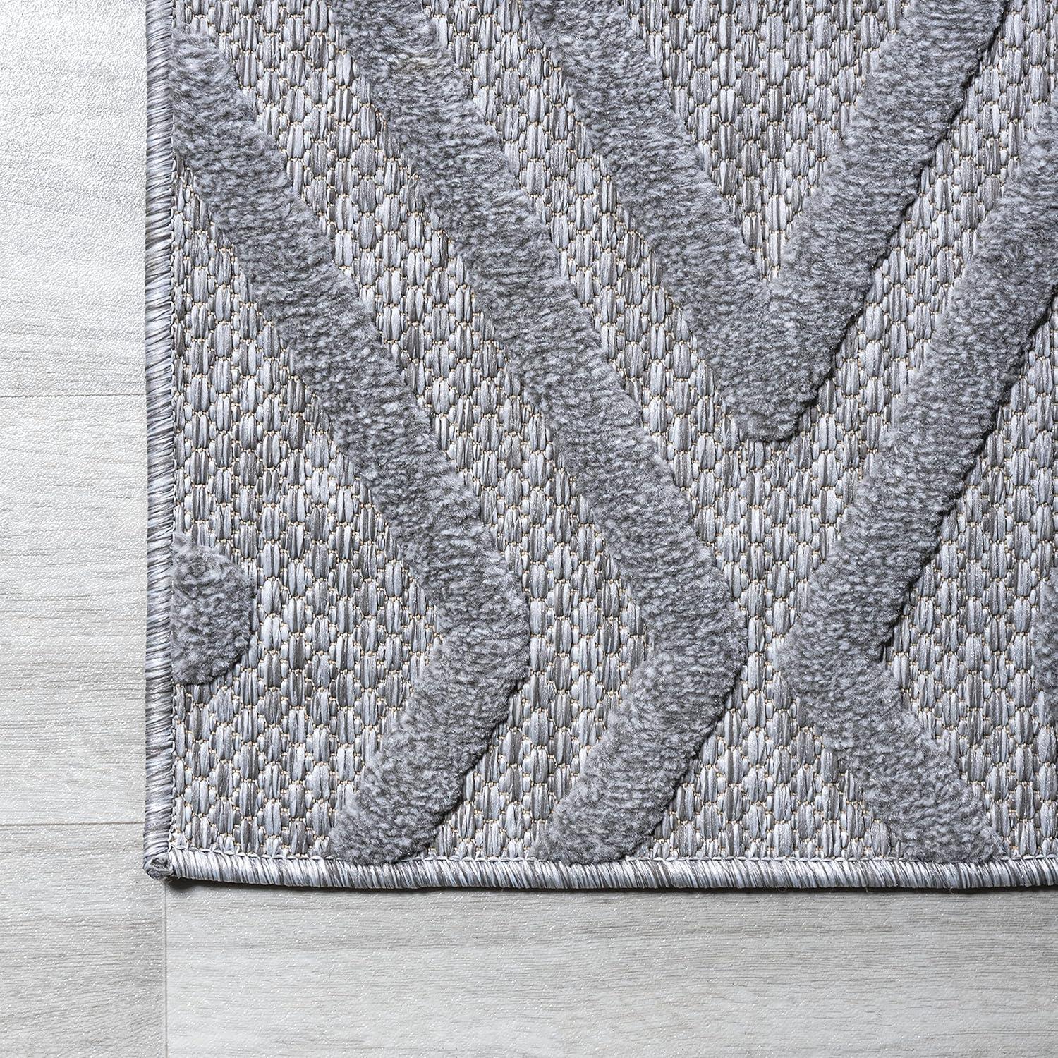 5'x8' Balansat Moroccan Diamond Indoor/Outdoor Area Rug, Light Gray - JONATHAN Y