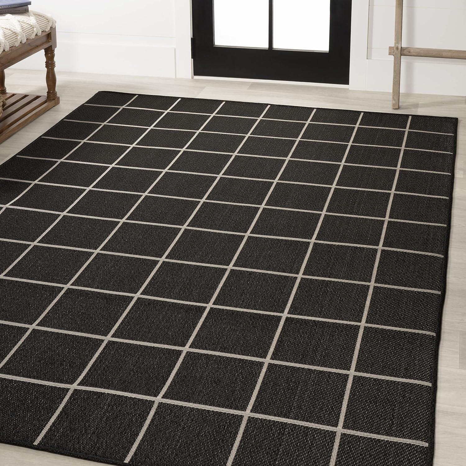 4' x 6' Grid Modern Squares Indoor/Outdoor Area Rug, Black/Cream - JONATHAN Y