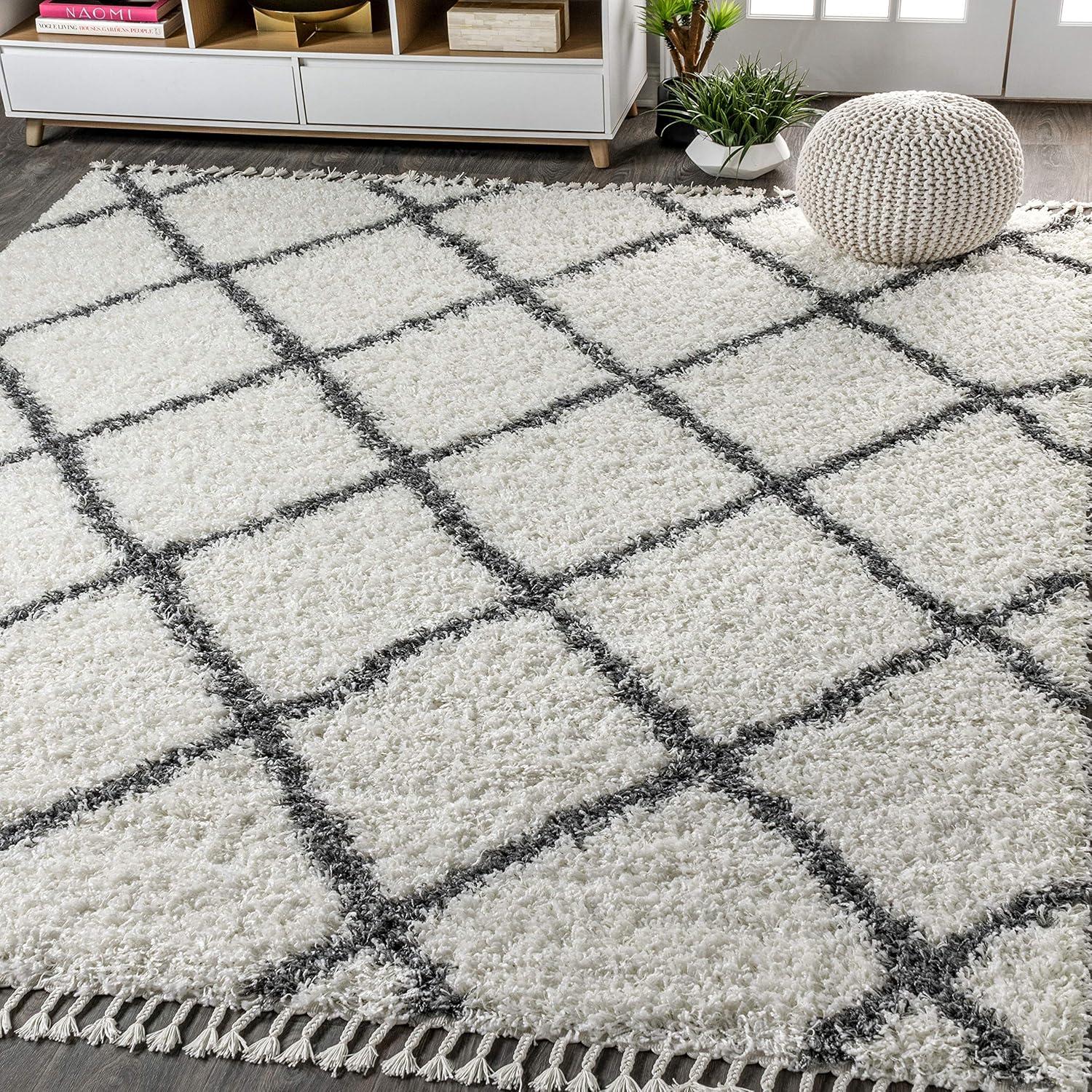 Reversible Moroccan Geometric Trellis Grey/Cream Shag Rug - 3x5 Feet