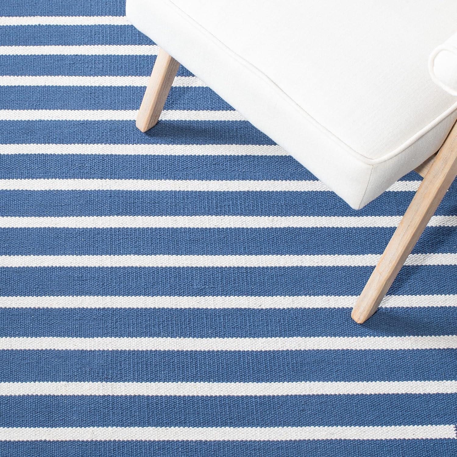 Montauk MTK712 Hand Woven Indoor Area Rug - Blue/Ivory - 8'x10' - Safavieh