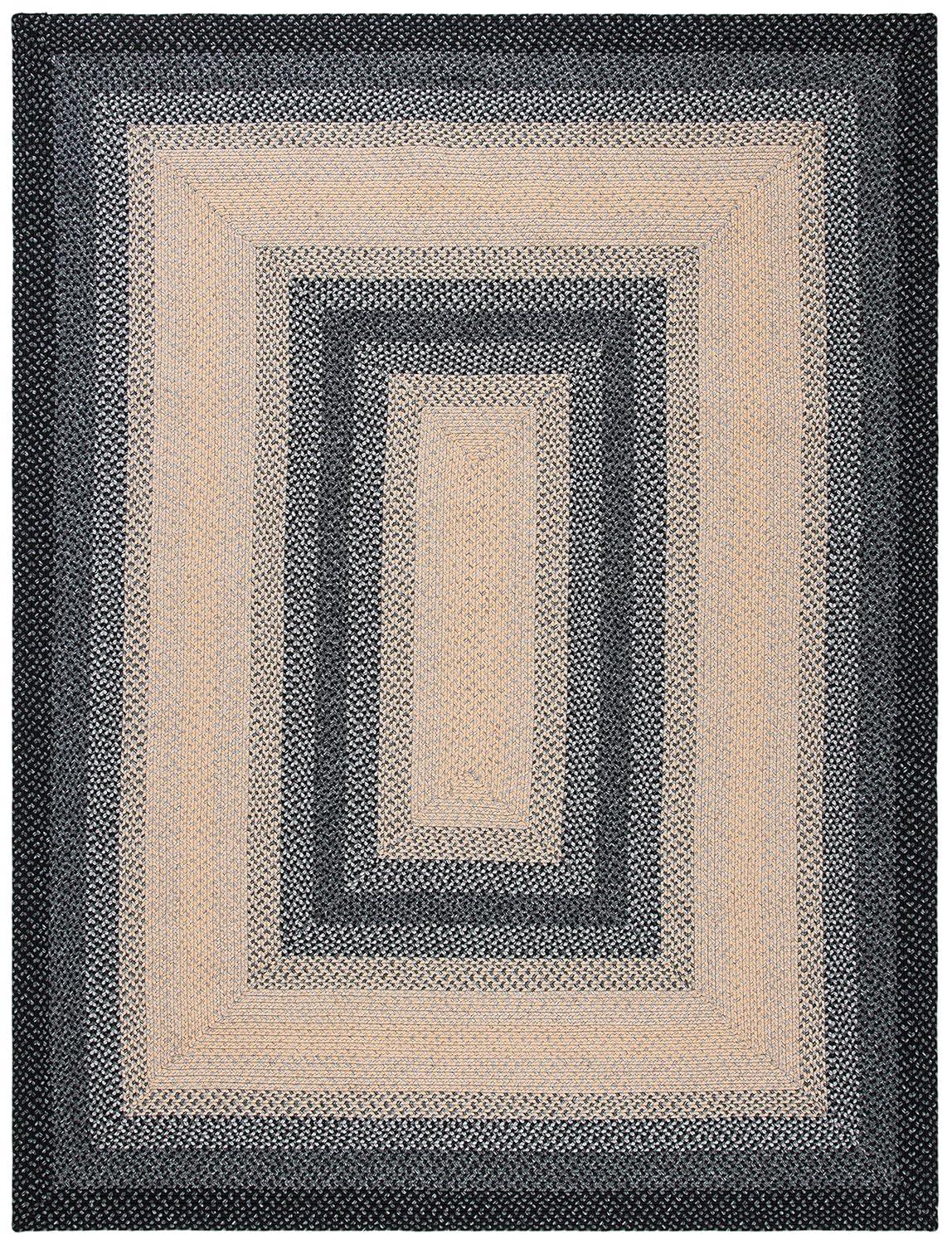 Braided BRD311 Hand Woven Area Rug - Black/Grey - 6'x9' - Safavieh.