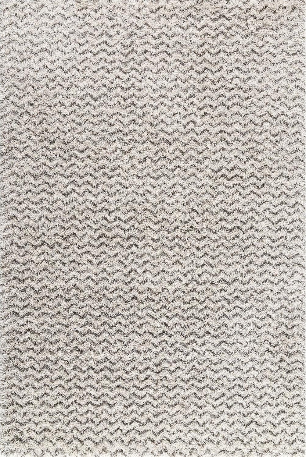 Nuloom Cuellar Chevron Shaggy Indoor Area Rug