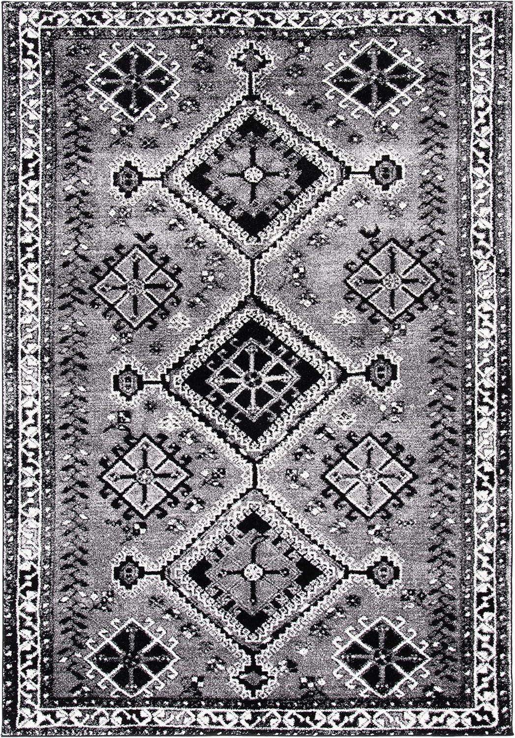 Vintage Hamadan VTH293 Power Loomed Area Rug - Grey/Black - 5'3"x7'6" - Safavieh.