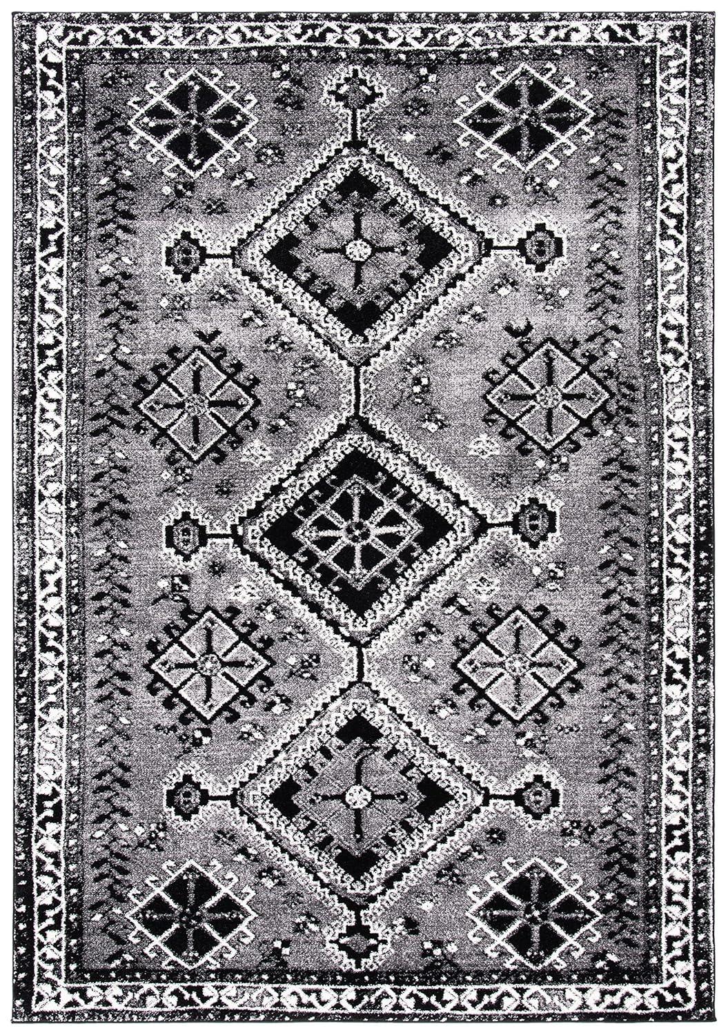 Vintage Hamadan VTH293 Power Loomed Indoor Area Rug - Grey/Black - 4'x6' - Safavieh