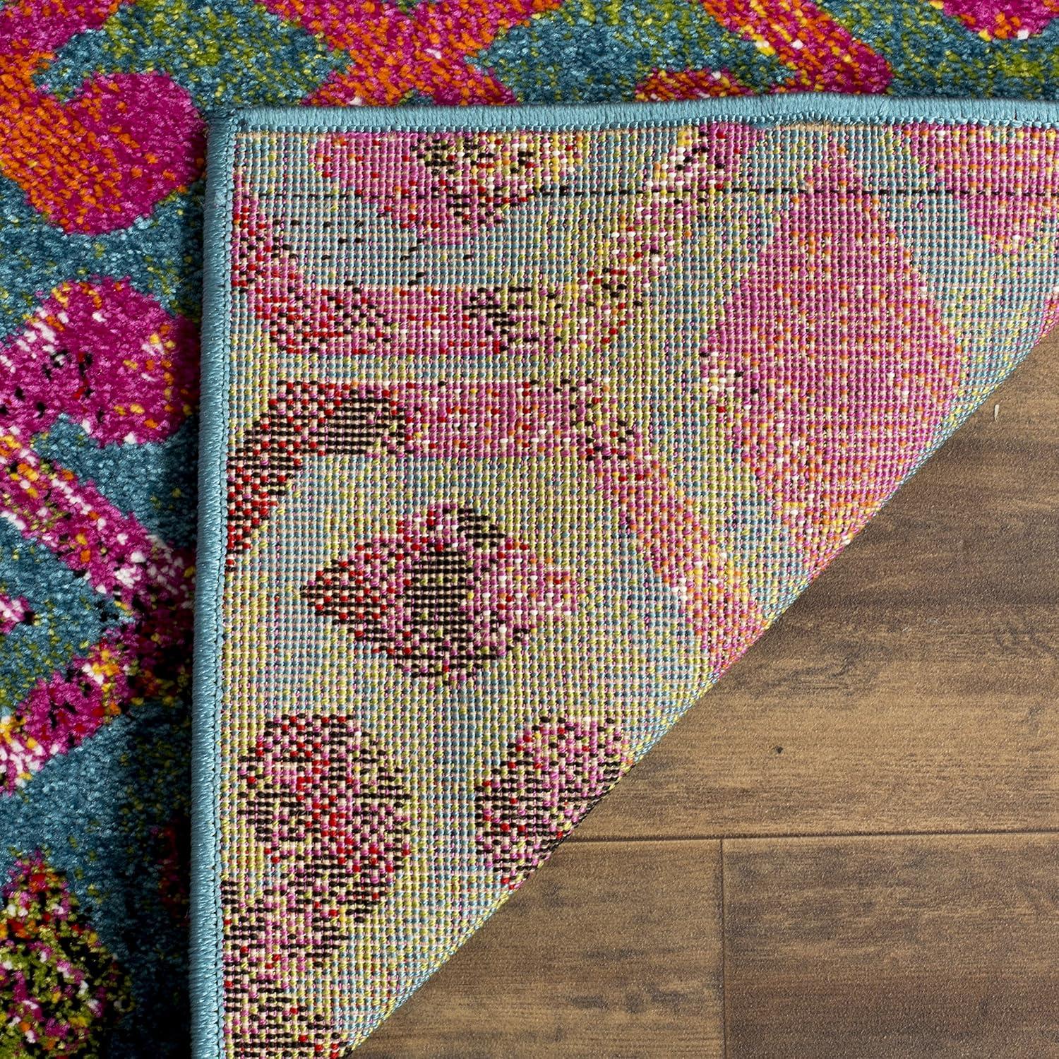 SAFAVIEH Cherokee Maitland Geometric Area Rug, Light Blue/Fuchsia, 4' x 6'