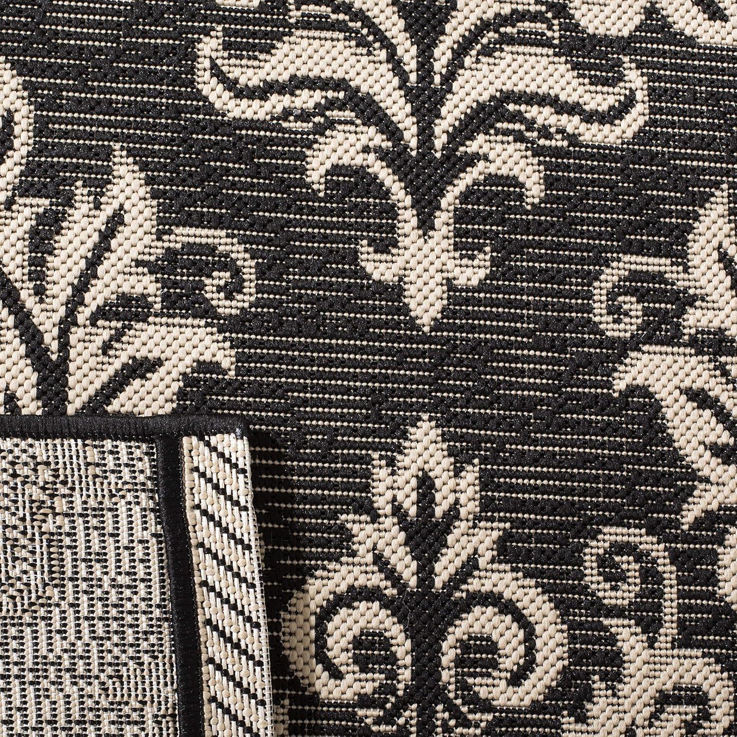 Courtyard CY6930 Power Loomed Indoor/Outdoor Accent Rug - Black/Creme - 2'x3'7" - Safavieh.