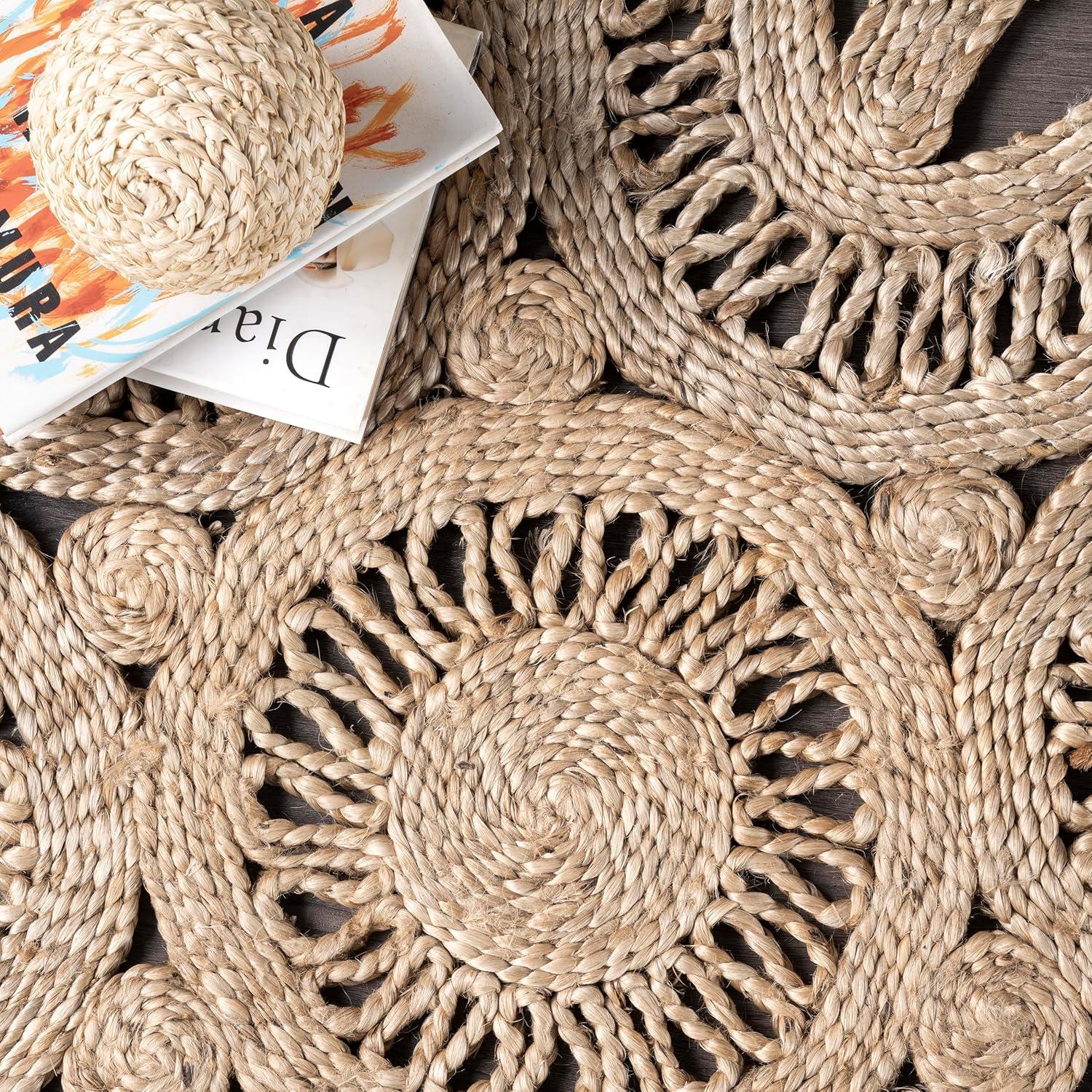 Nuloom Bree Floral Braided Jute Indoor Area Rug