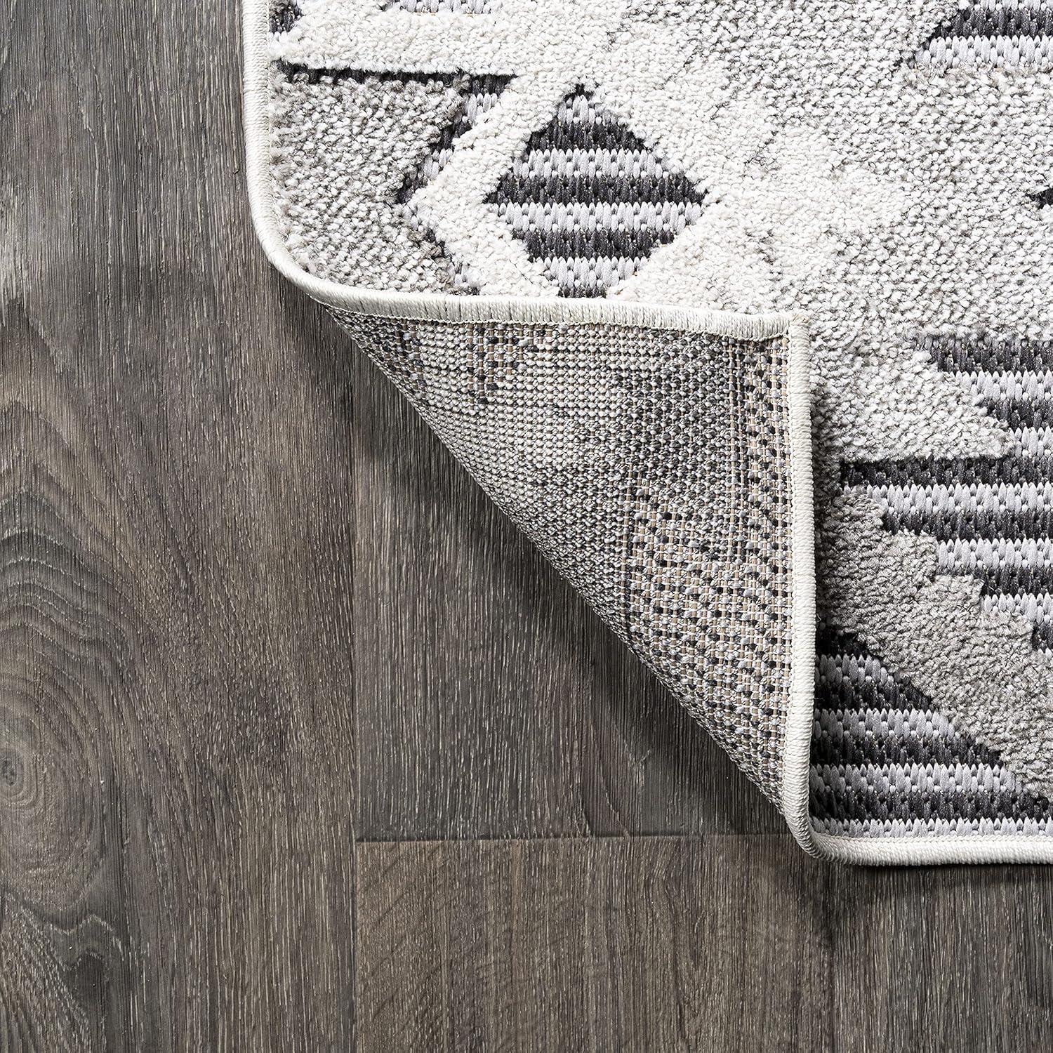 2'x10' Sumak High-Low Pile Neutral Diamond Kilim Indoor/Outdoor Runner Rug, Gray/White/Black - JONATHAN Y