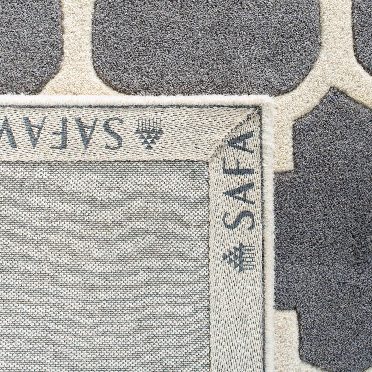 Chatham CHT734 Hand Tufted Area Rug  - Safavieh