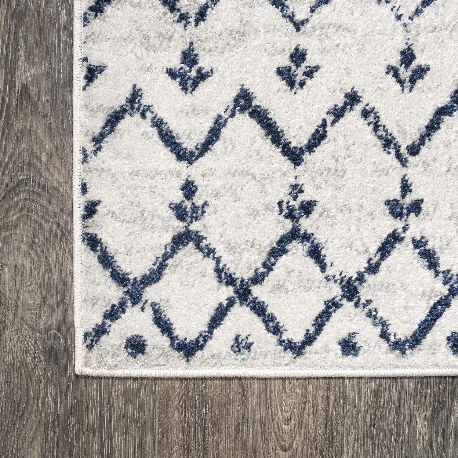 Ivory Navy Moroccan Trellis 5' x 8' Washable Synthetic Rug