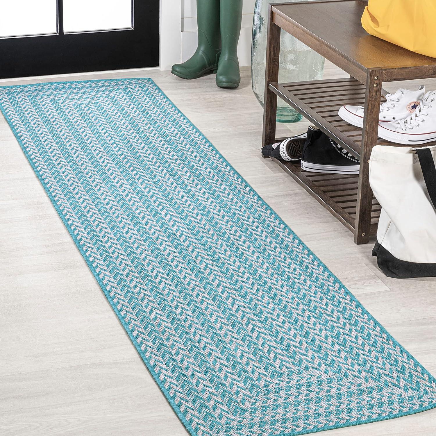 Chevron Modern Concentric Squares Indoor/Outdoor Area Rug - JONATHAN Y