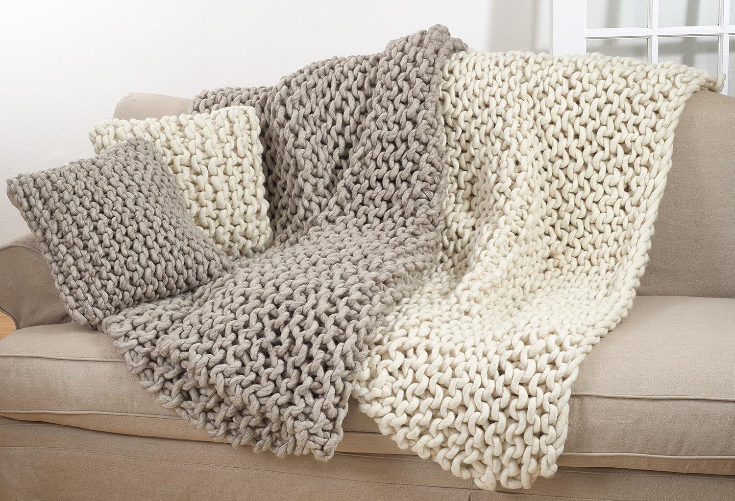 18"x18" Chunky Knit Square Throw Pillow Cream - Saro Lifestyle
