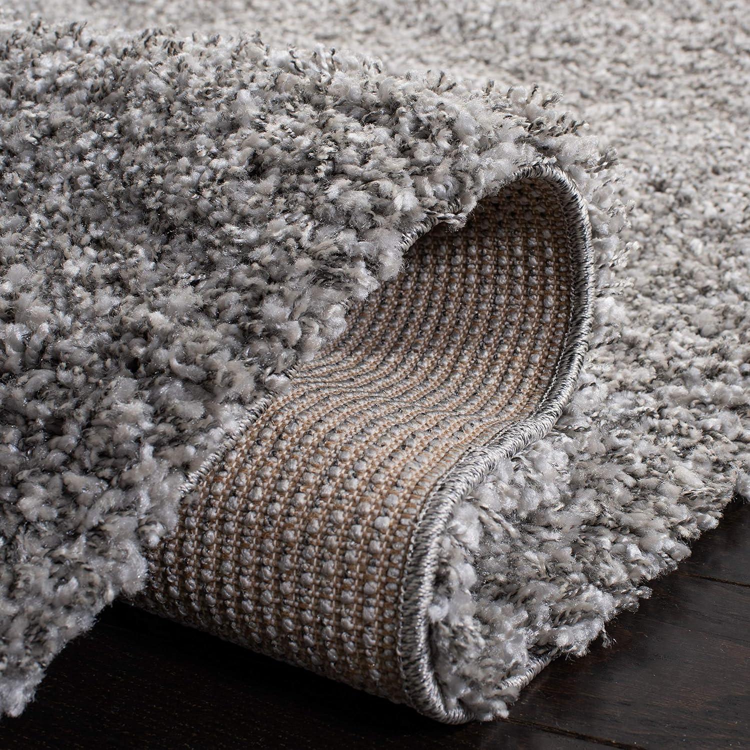 Shag SG151 Power Loomed Indoor Area Rug - Silver - 4'x4' - Safavieh.