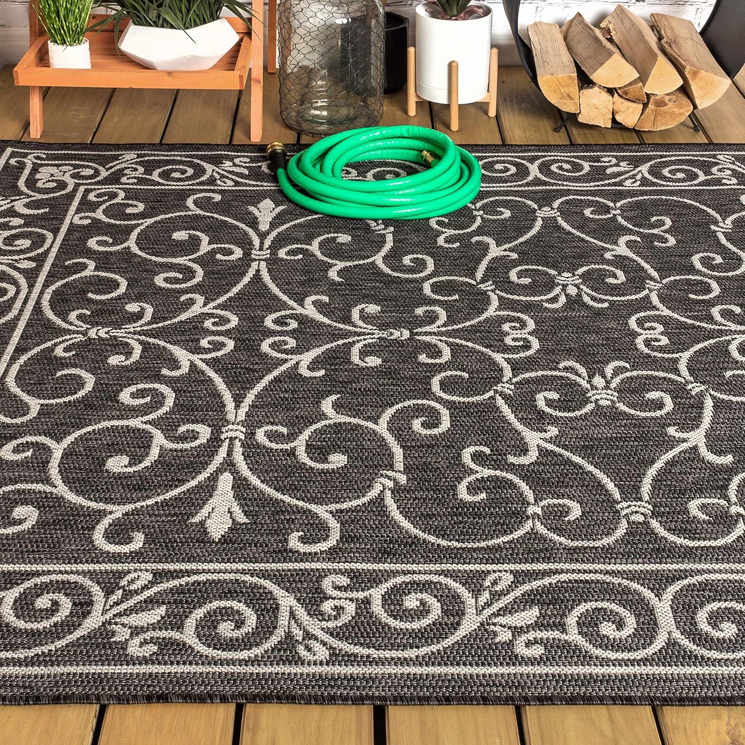 4'x6' Charleston Vintage Filigree Textured Weave Indoor/Outdoor Area Rug, Black/Gray - JONATHAN Y