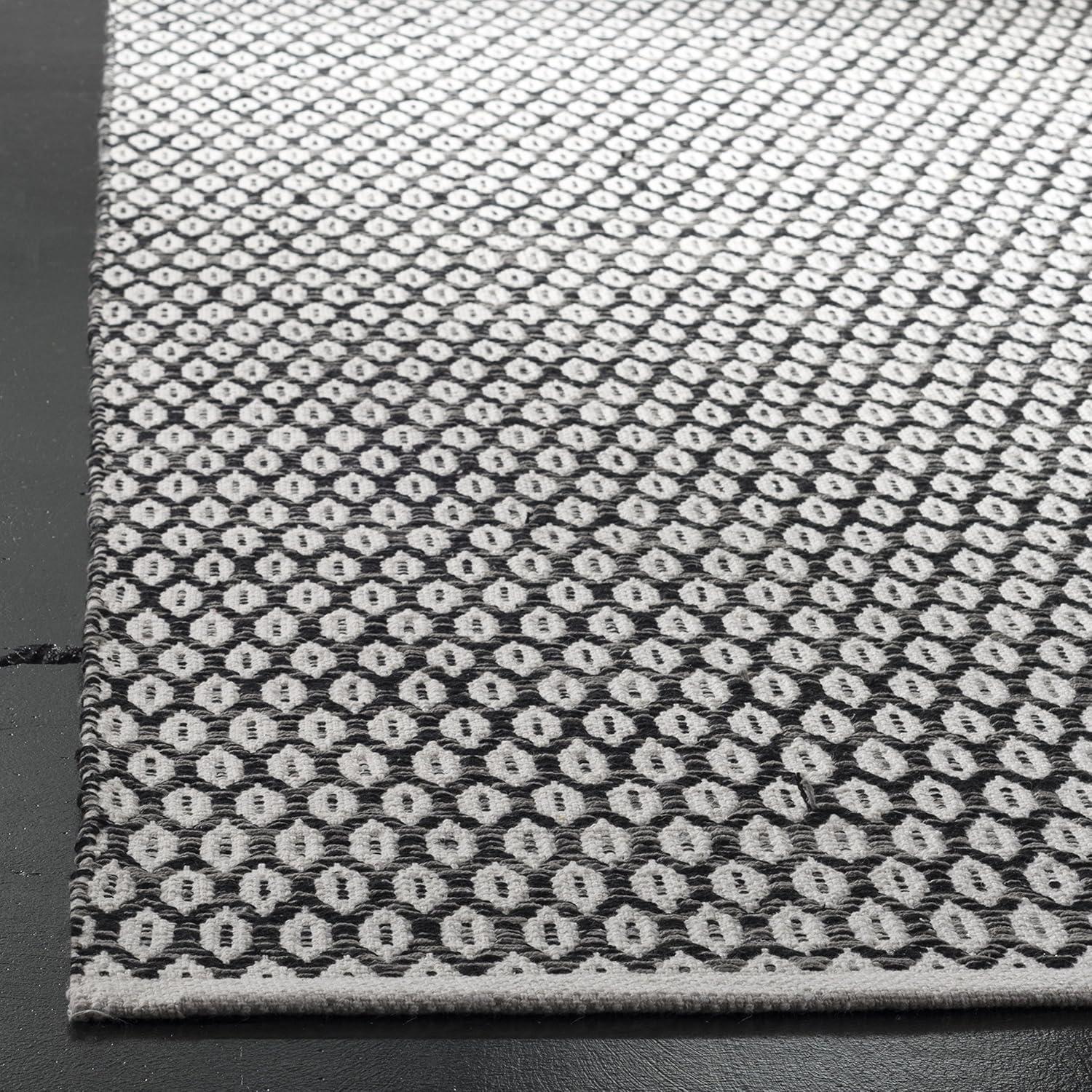 Montauk MTK608 Hand Woven Indoor Area Rug - Black/Ivory - 6'x9' - Safavieh