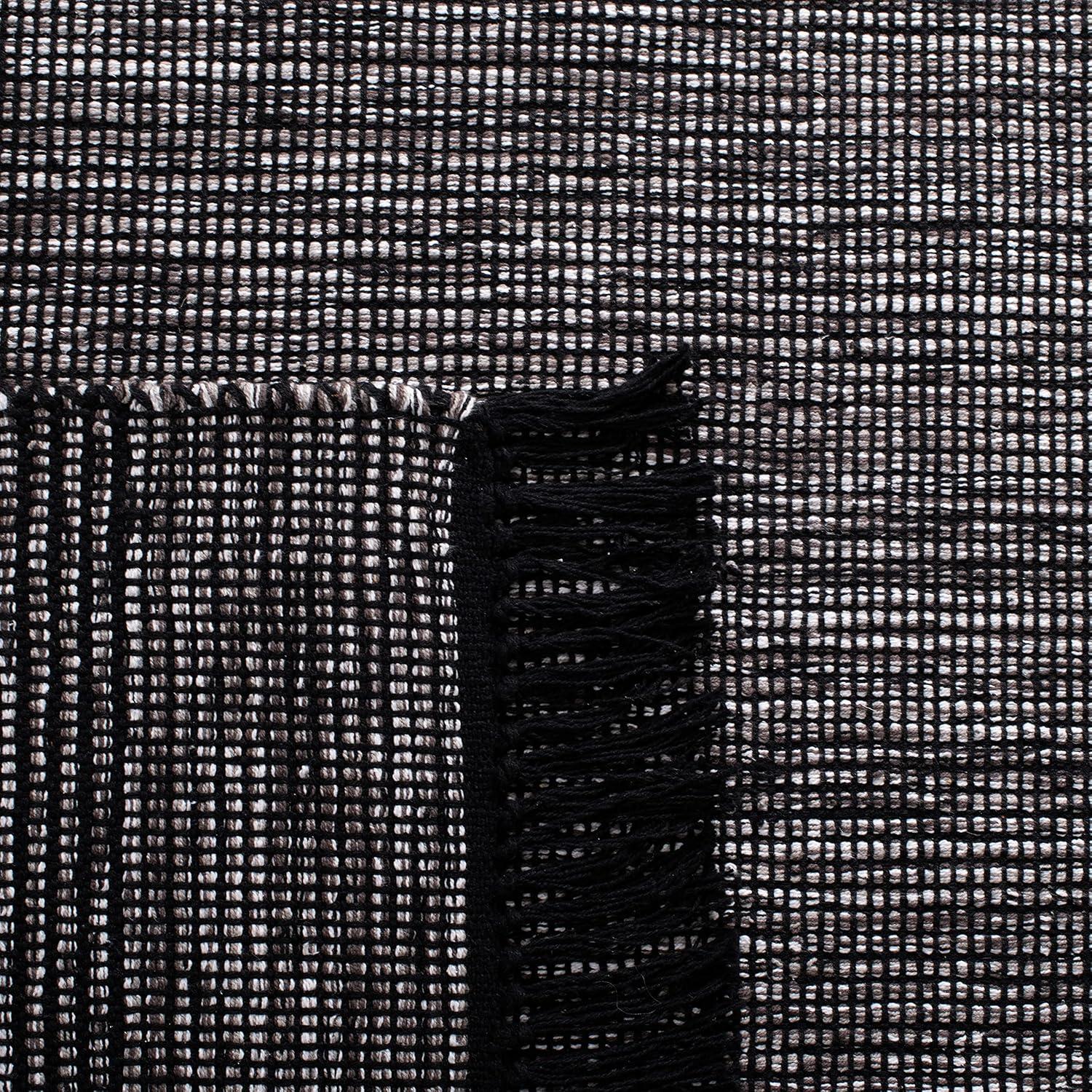 Montauk MTK620 Hand Woven Area Rug - Charcoal/Black - 4'x6' - Safavieh.
