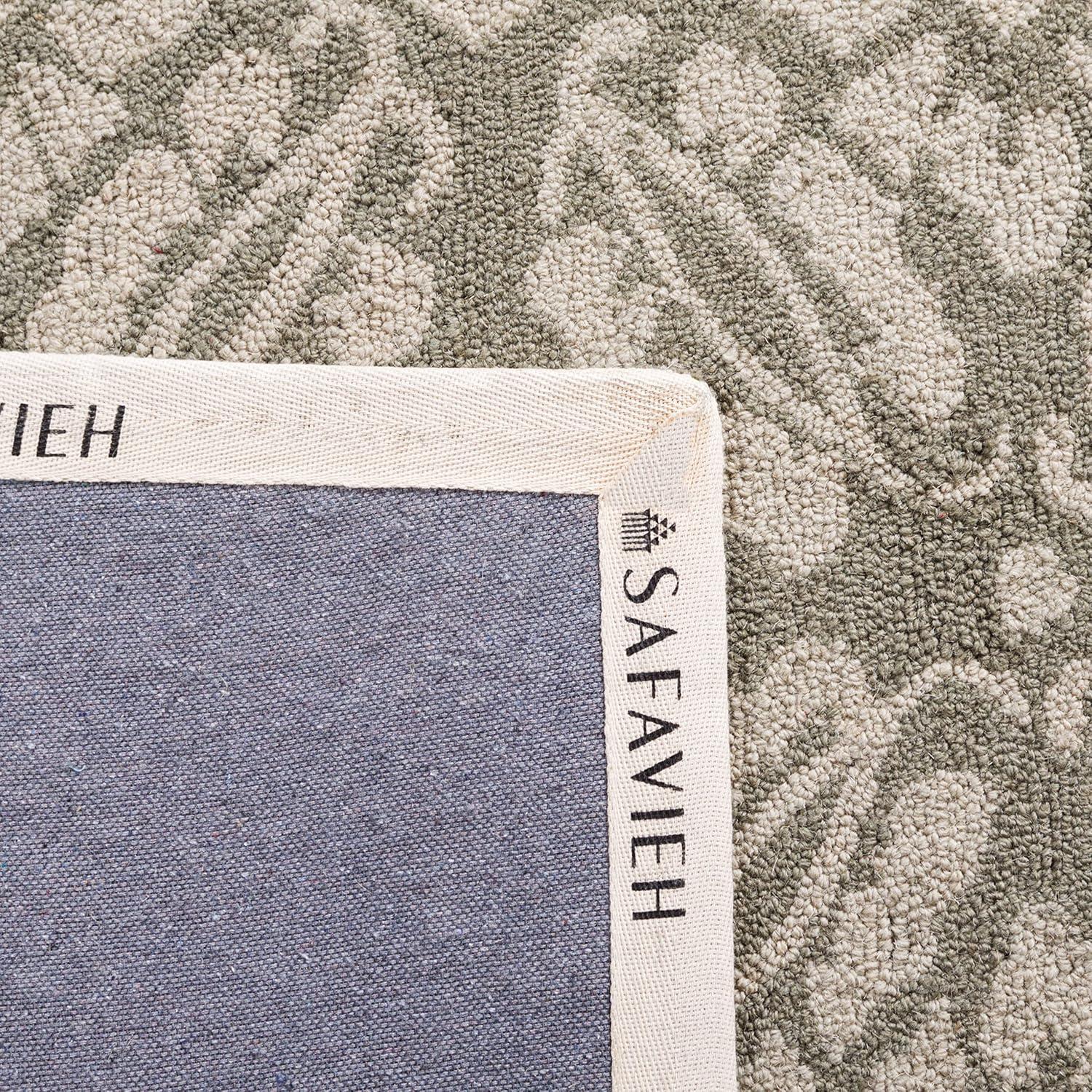SAFAVIEH Chelsea Margery Geometric Area Rug, Sage, 2'6" x 4'