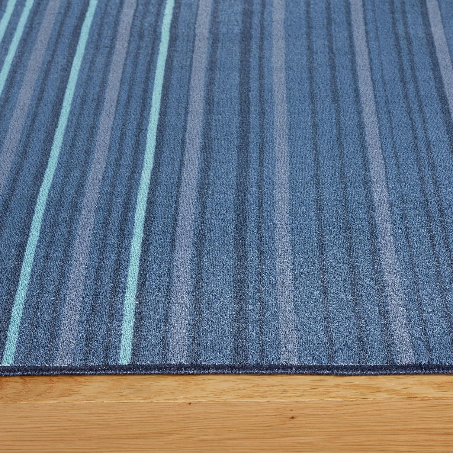 TOWN & COUNTRY BASICS Layne Everwash Non-Slip Backing Area Rug Navy Blue/Blue