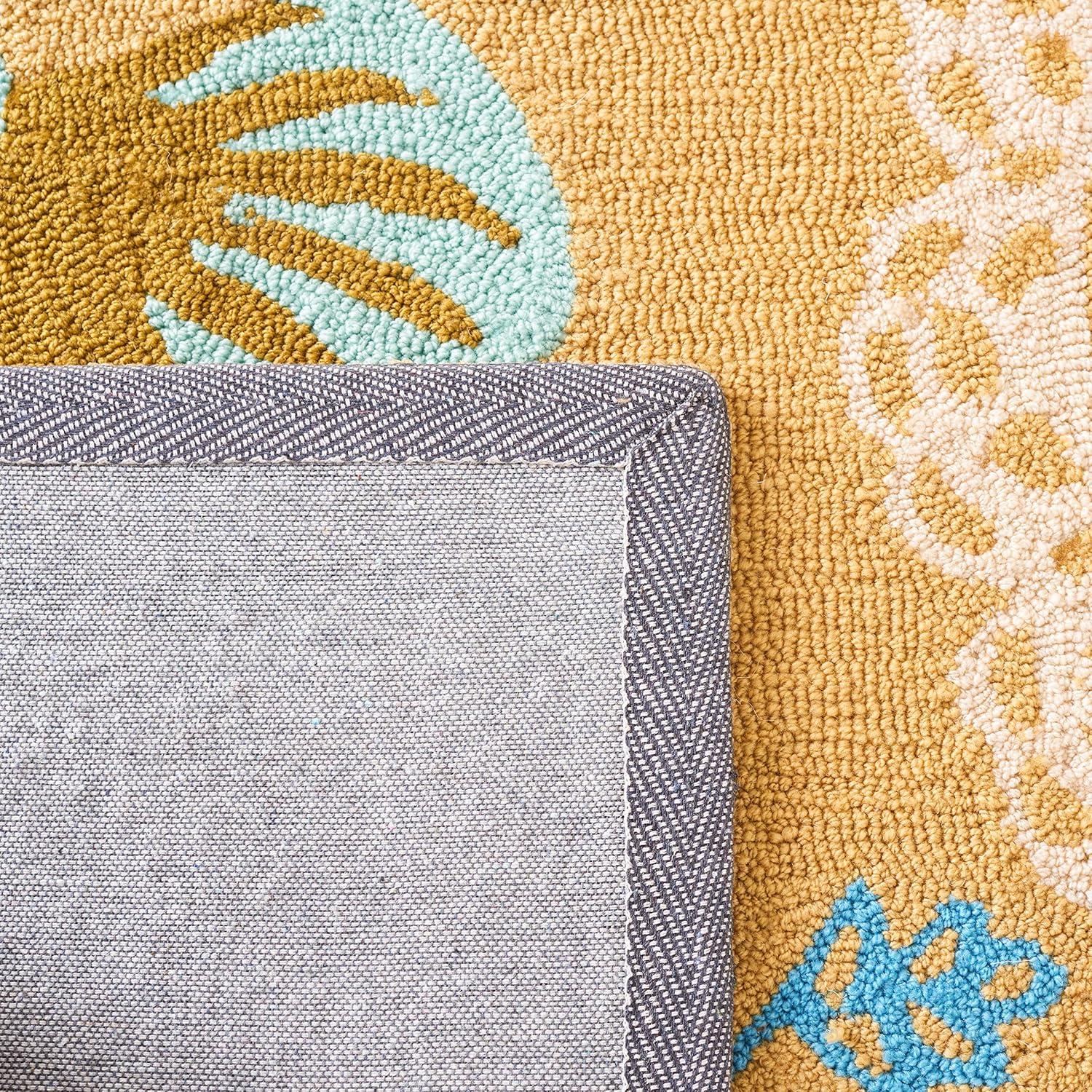 Four Seasons FRS472 Hand Hooked Runner Rug - Taupe/Multi - 2'3"x6' - Safavieh.