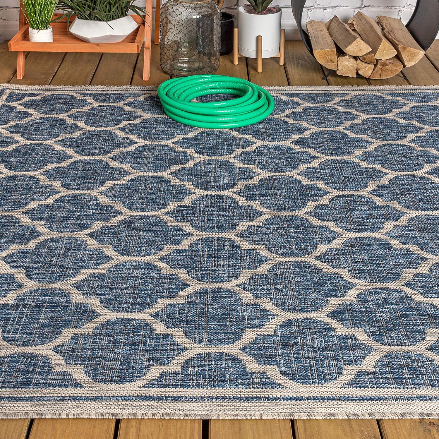 4'x6' Trebol Moroccan Trellis Textured Weave Indoor/Outdoor Area Rug, Navy/Gray - JONATHAN Y