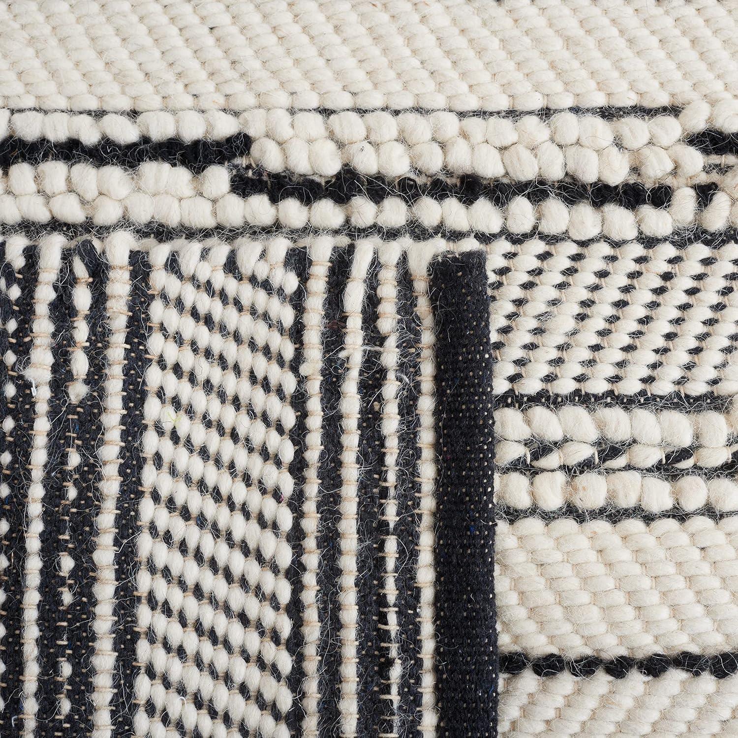 Natura NAT281 Flat Weave Indoor Area Rug - Black/Ivory - 4'x6' - Safavieh