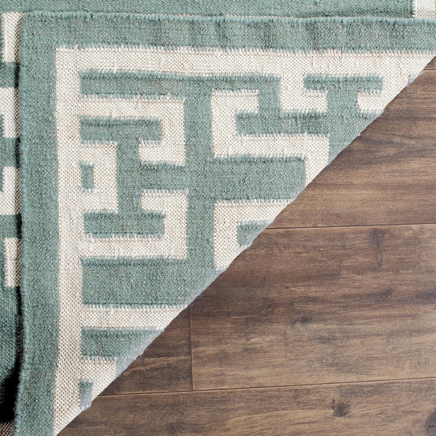 SAFAVIEH Dhurries Waverly Geometric Area Rug, Seafoam/Ivory, 6' x 9'