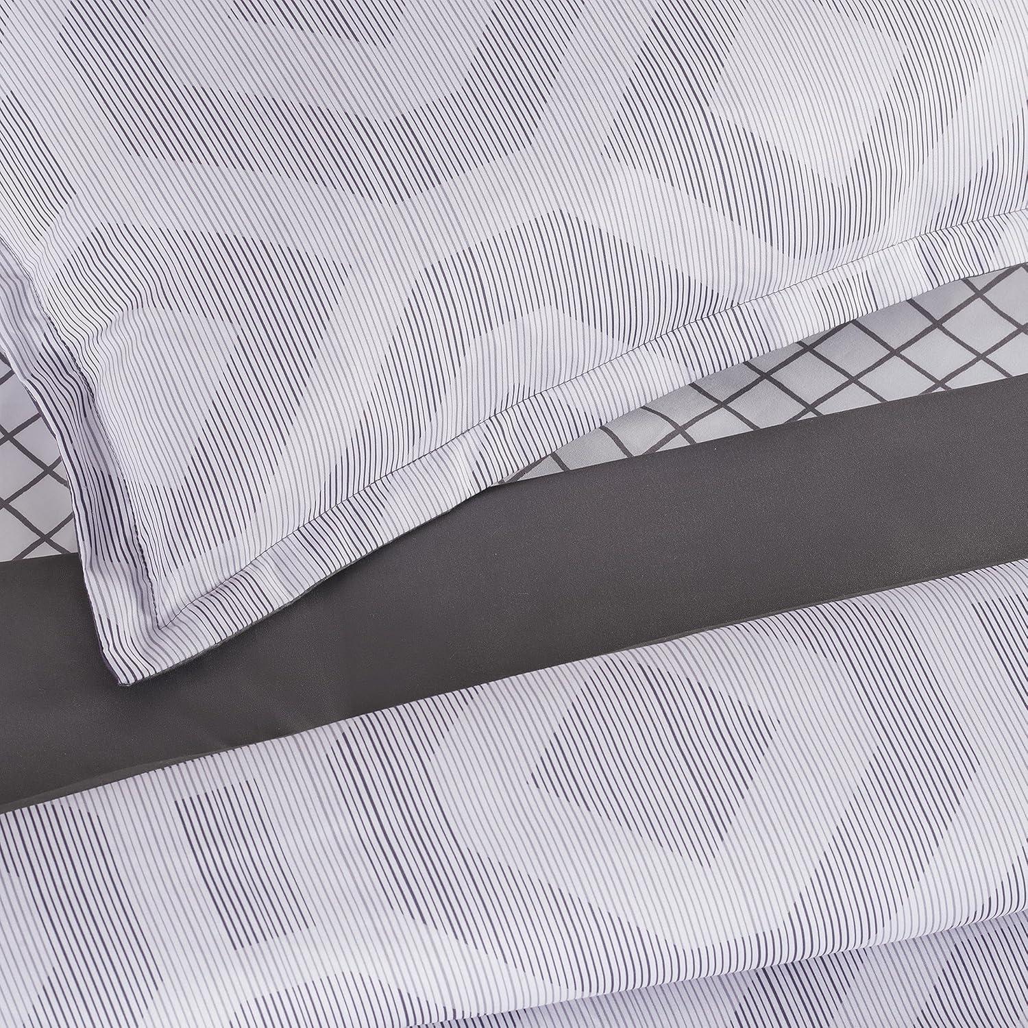 Serta Simply Clean Skyler Grey Textured Geometric 5-Piece Bedding Set, Queen