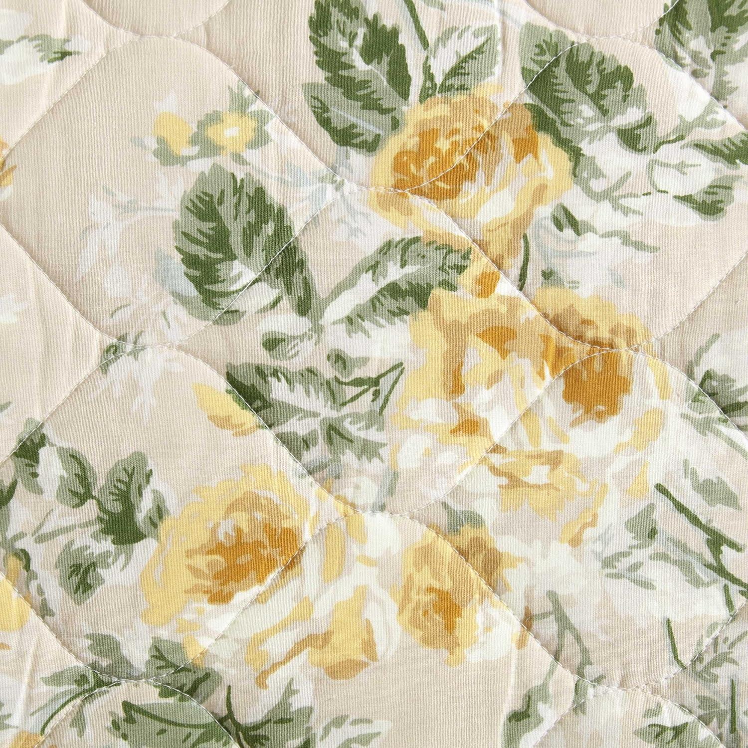 Laura Ashley Twin Roses Quilt Set Gold