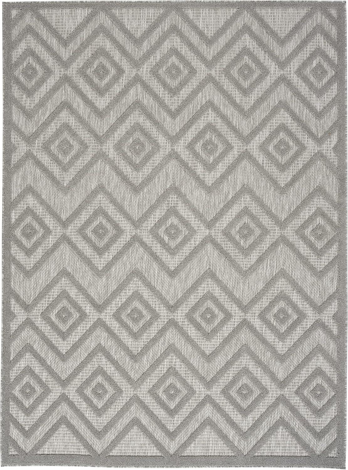 Silver Grey Diamond 6' x 9' Synthetic Reversible Flatweave Rug