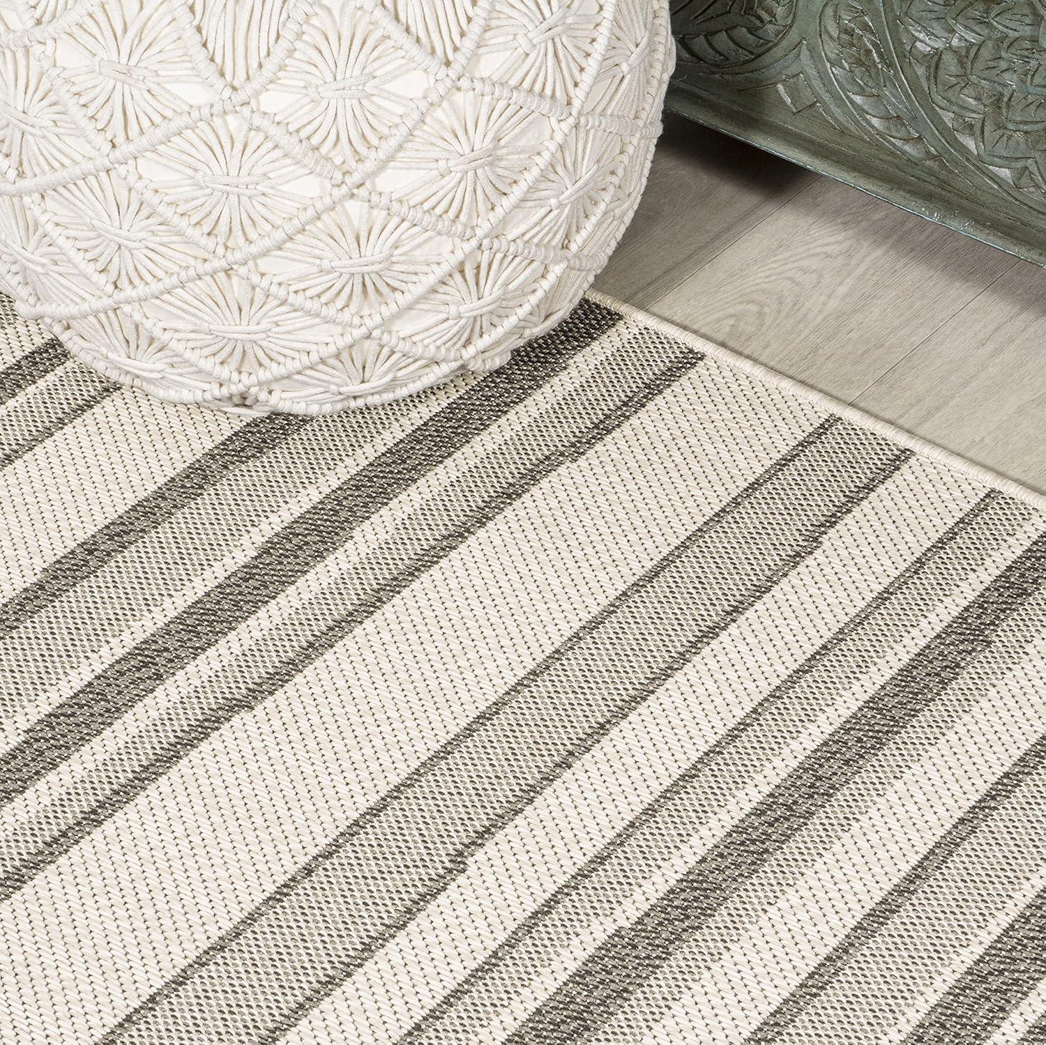 5' x 8' Castara Wavy Stripe Modern Indoor/Outdoor Area Rug, Cream/Dark Gray - JONATHAN Y