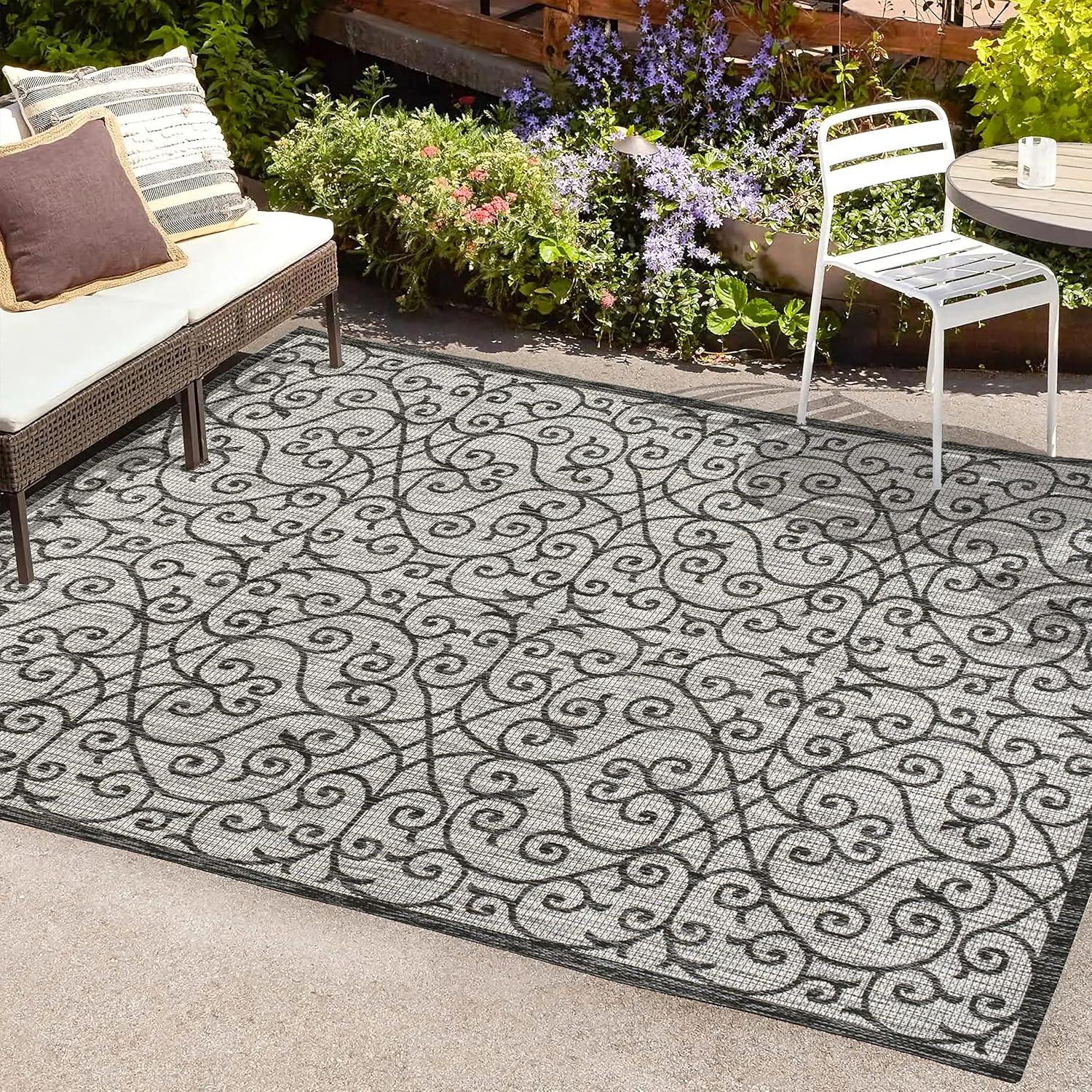 8' x 10' Madrid Vintage Filigree Textured Weave Indoor/Outdoor Area Rug, Light Gray/Black - JONATHAN Y