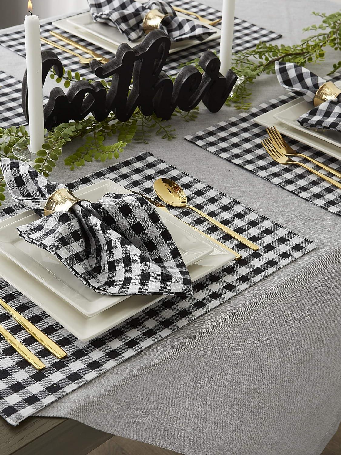 Black/White Reversible Gingham/Buffalo Check Placemat Set