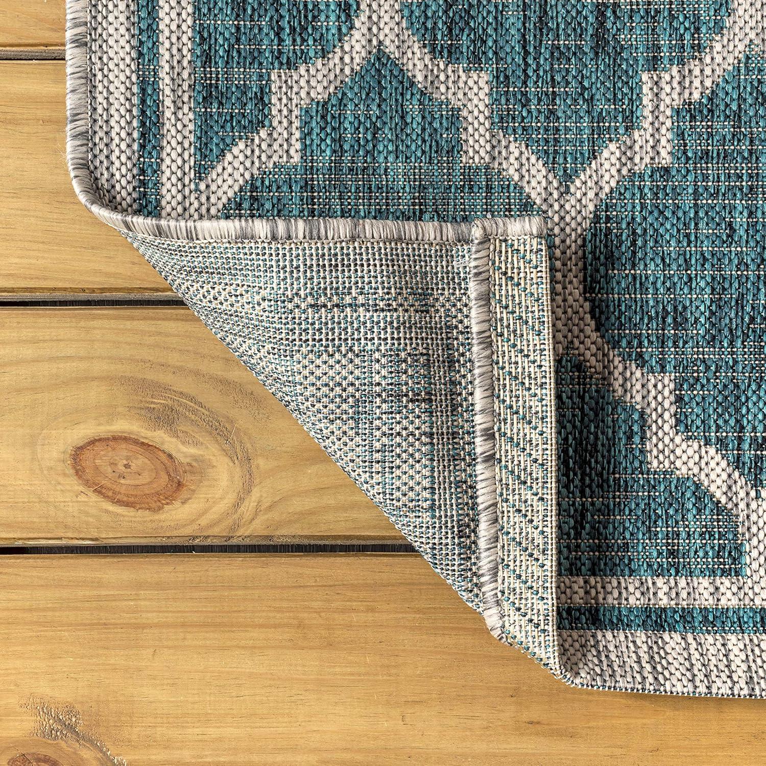 5' Round Trebol Moroccan Trellis Textured Weave Indoor/Outdoor Area Rug, Teal/Gray - JONATHAN Y