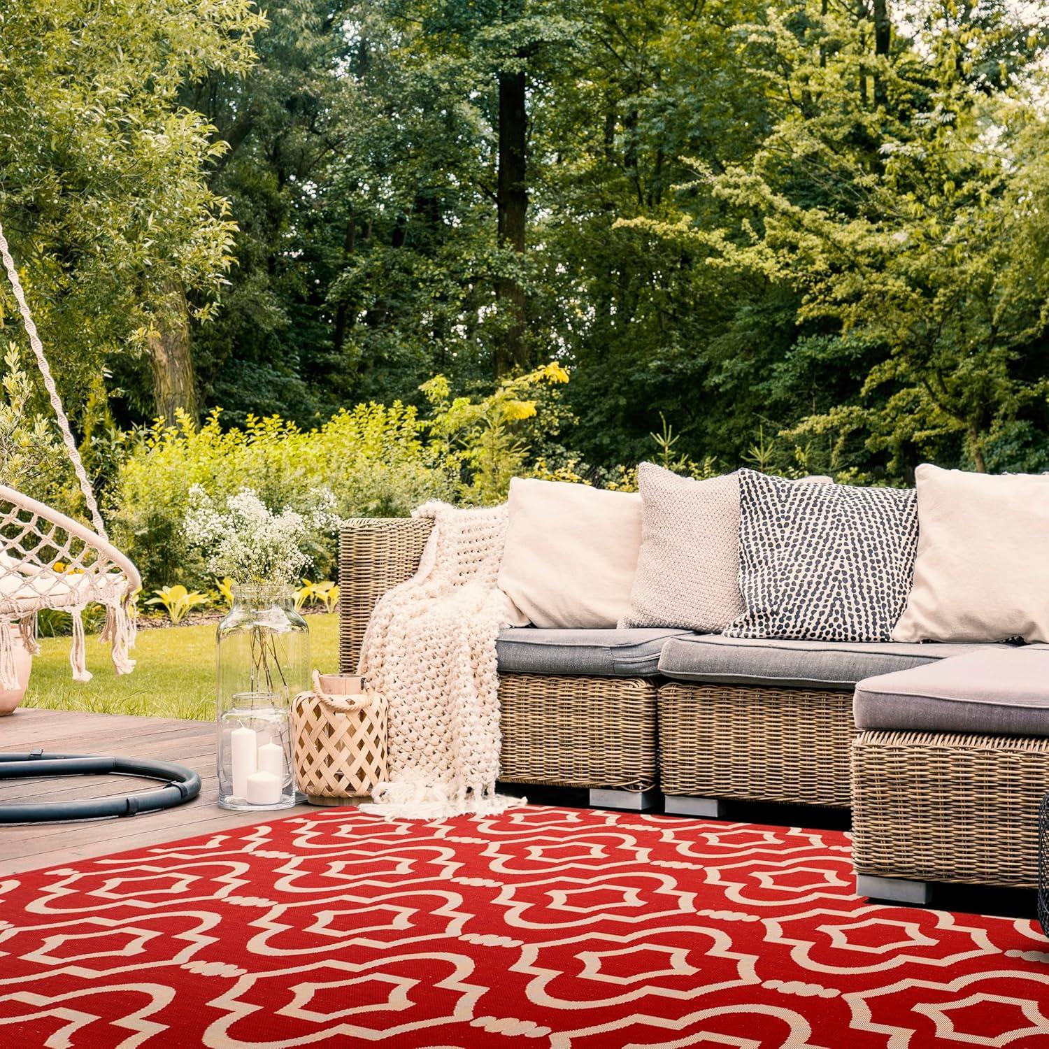 Courtyard CY6926 Power Loomed Indoor and Outdoor Area Rug - Red/Bone - 9'x12' - Safavieh