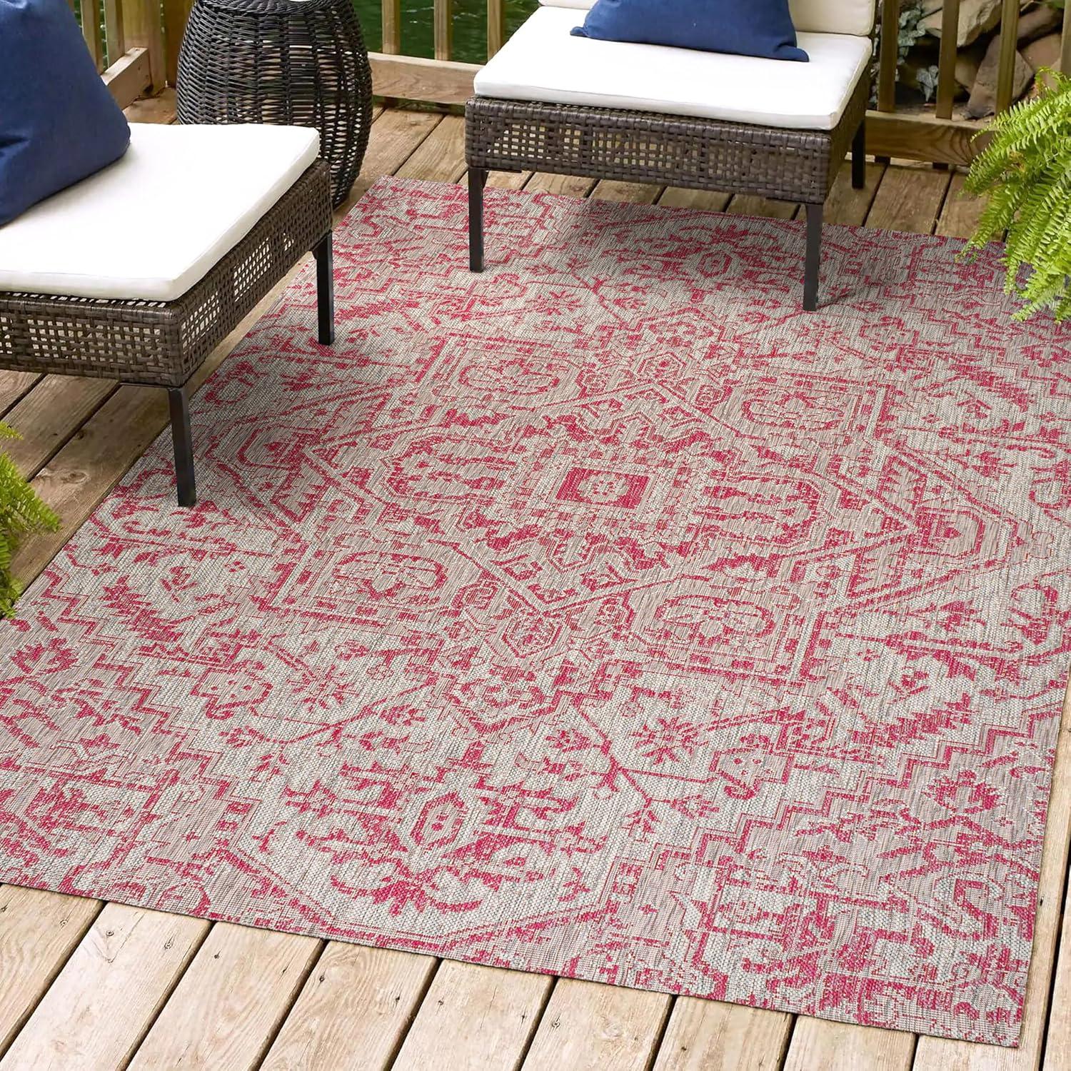4' x 6' Estrella Bohemian Medallion Textured Weave Indoor/Outdoor Area Rug, Light Gray/Fuchsia - JONATHAN Y