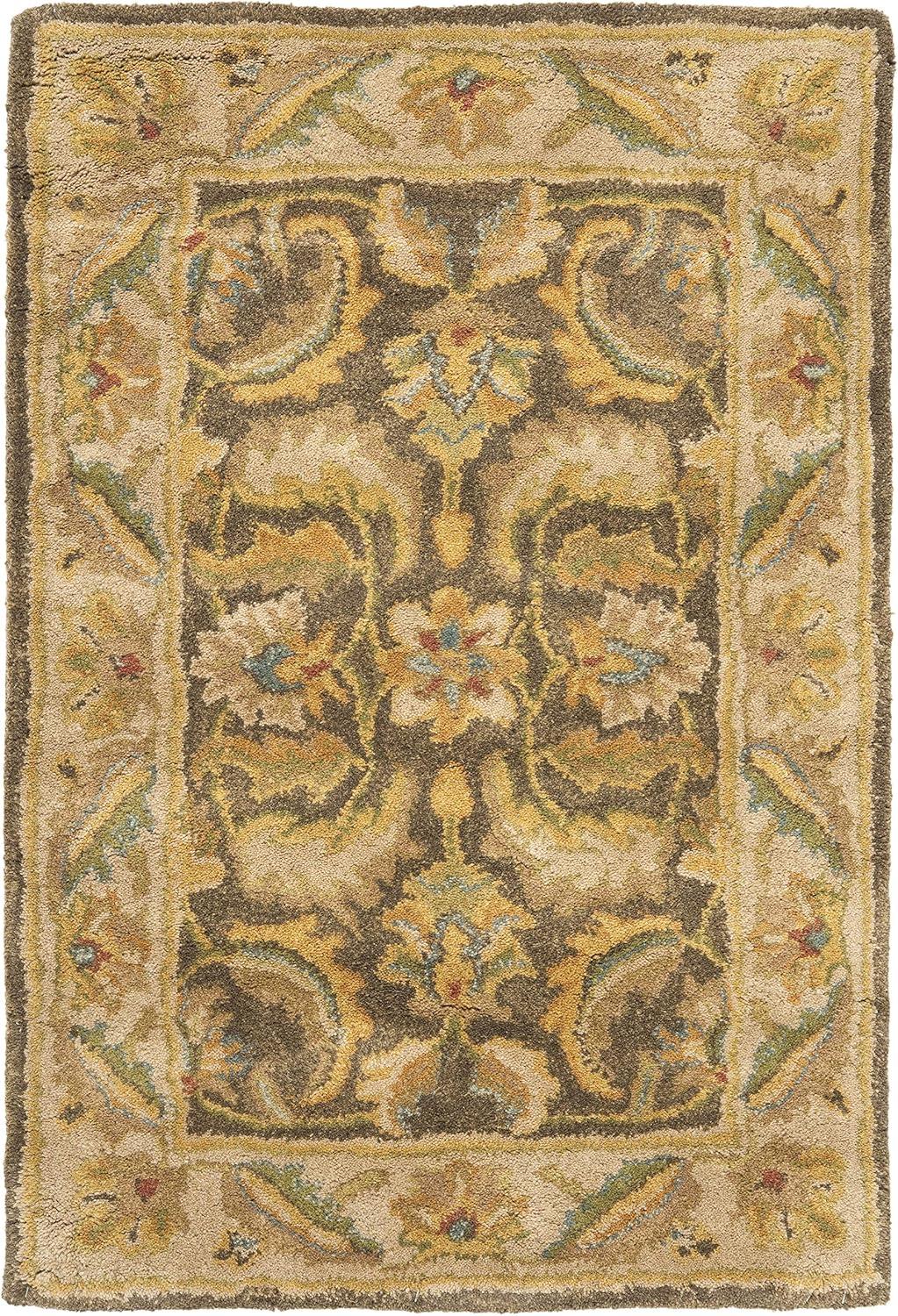 SAFAVIEH Heritage Wight Traditional Wool Area Rug, Green/Beige, 7'6" x 9'6"