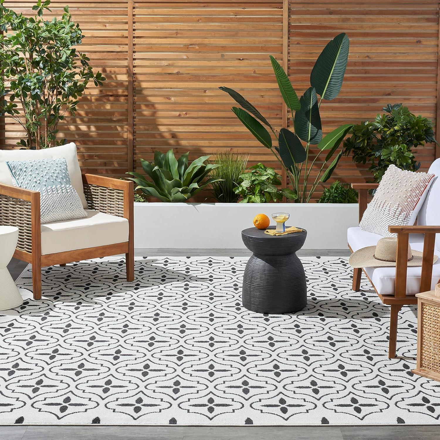 Nourison Essentials Moroccan Modern Indoor Outdoor Rug Ivory Black 8' x 10'