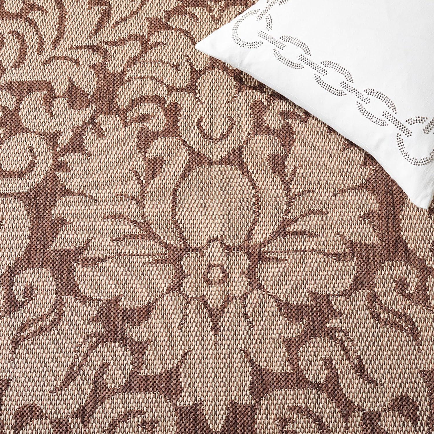SAFAVIEH Courtyard Dani Damask Bordered Indoor/Outdoor Runner Rug, 2'3" x 6'7", Brown/Natural