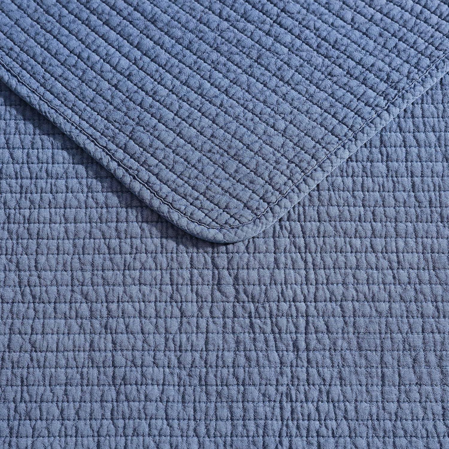 Deep Dive Wash Organic Cotton King Quilt Set in Navy
