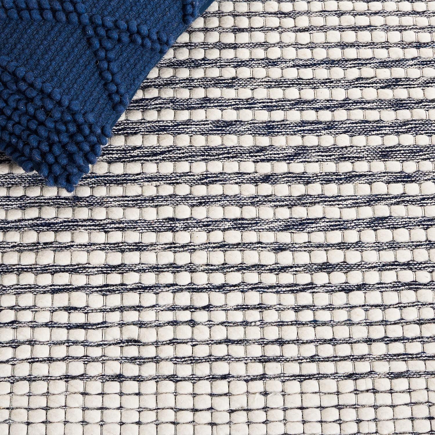 Safavieh Marbella Hand Woven Wool With Cotton Cloth Backing Rug