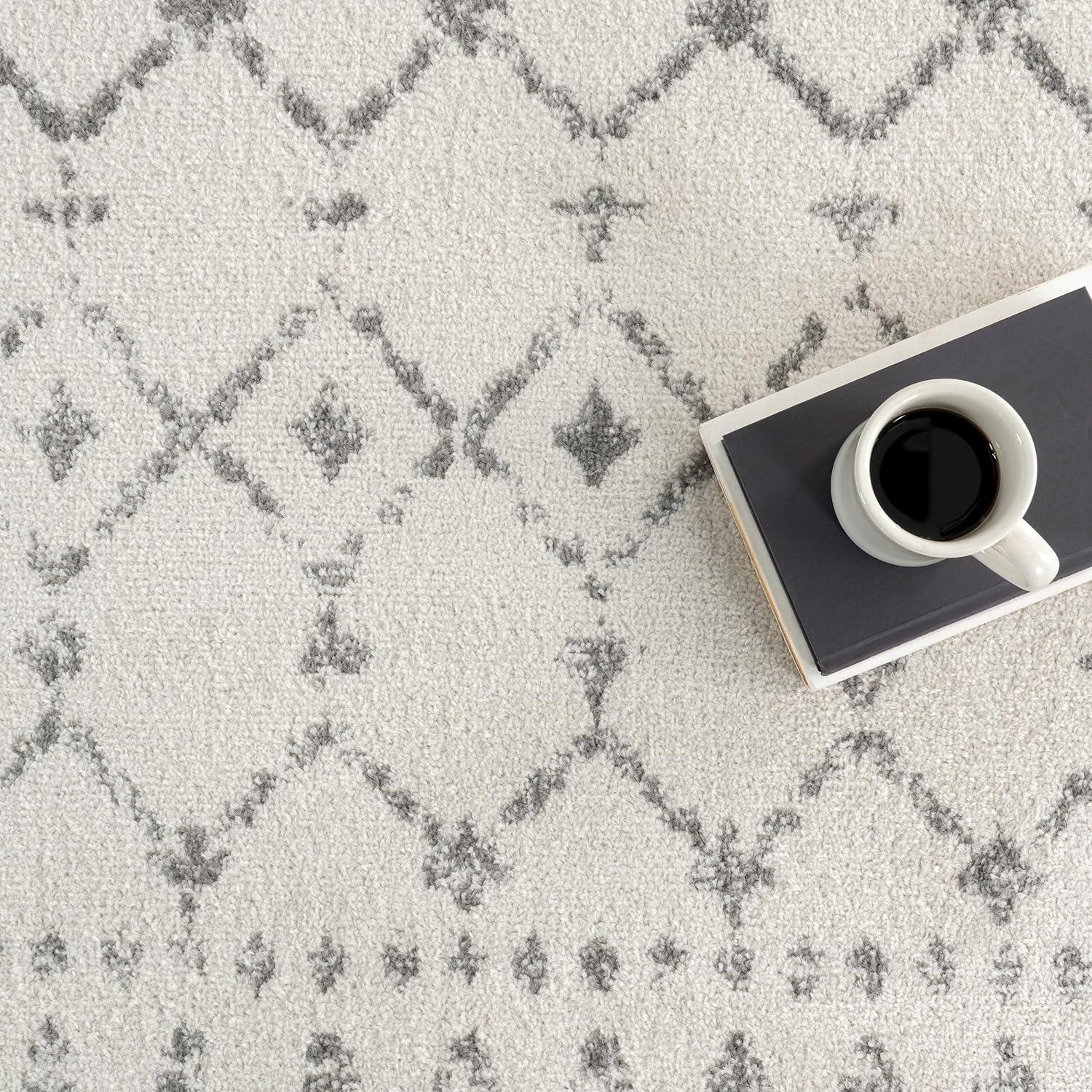 Kateshia Moroccan HYPE Boho Vintage Diamond Cream/Gray Rug