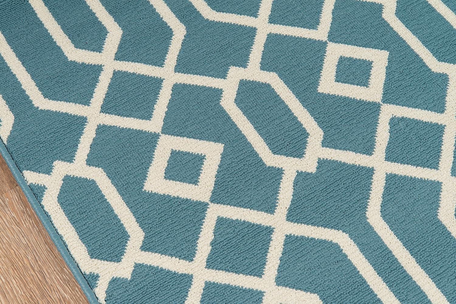 Indoor/Outdoor Lattice Rug