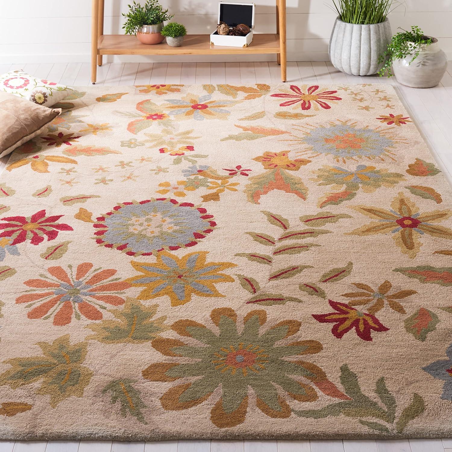 Ivory and Sage Floral Handmade Wool Area Rug, 7'6" x 9'6"