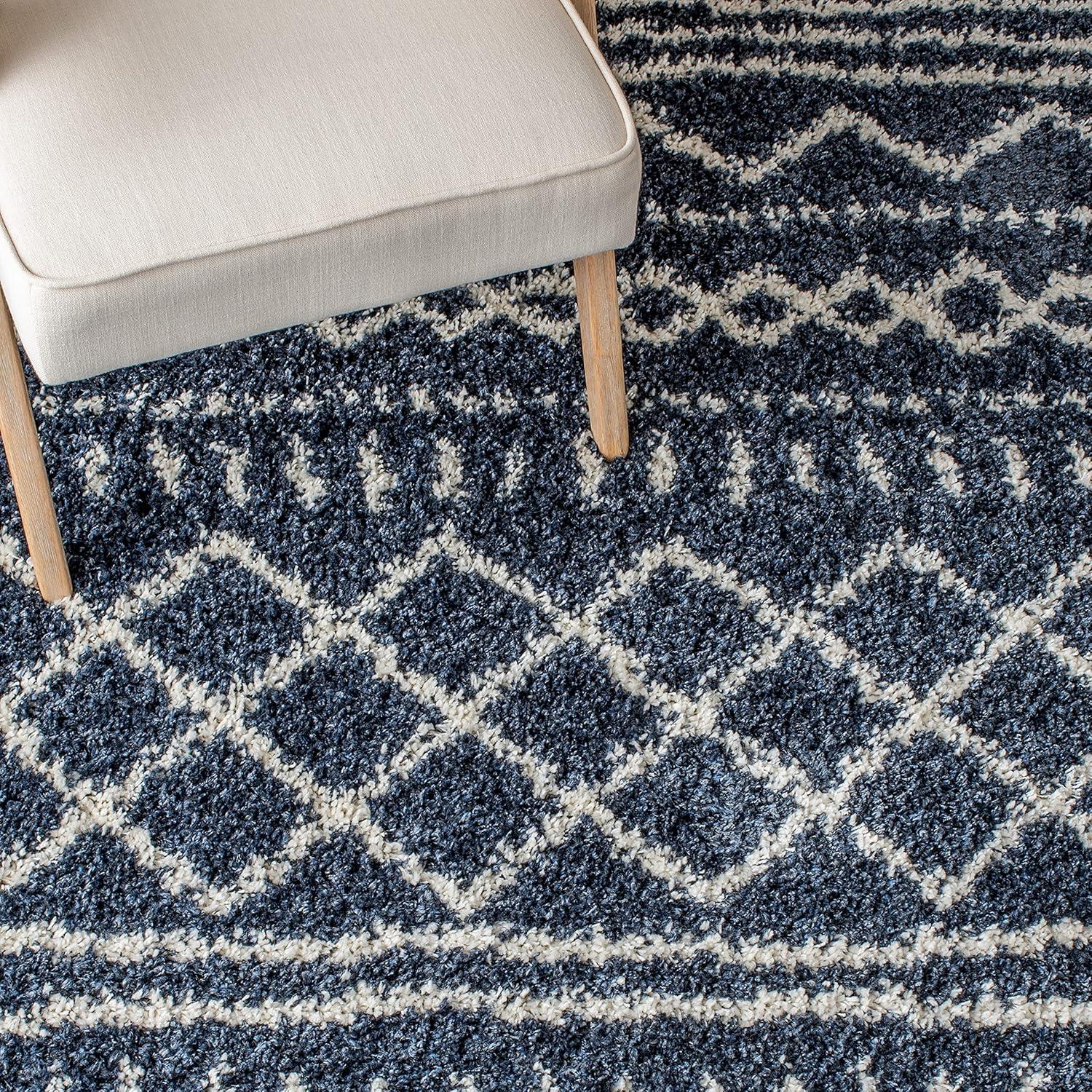 SAFAVIEH Arizona Teagan Geometric Shag Area Rug, Slate Blue/Ivory, 5'1" x 7'6"