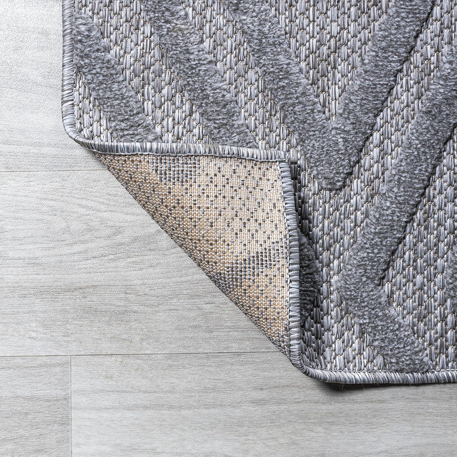 5'x8' Balansat Moroccan Diamond Indoor/Outdoor Area Rug, Light Gray - JONATHAN Y