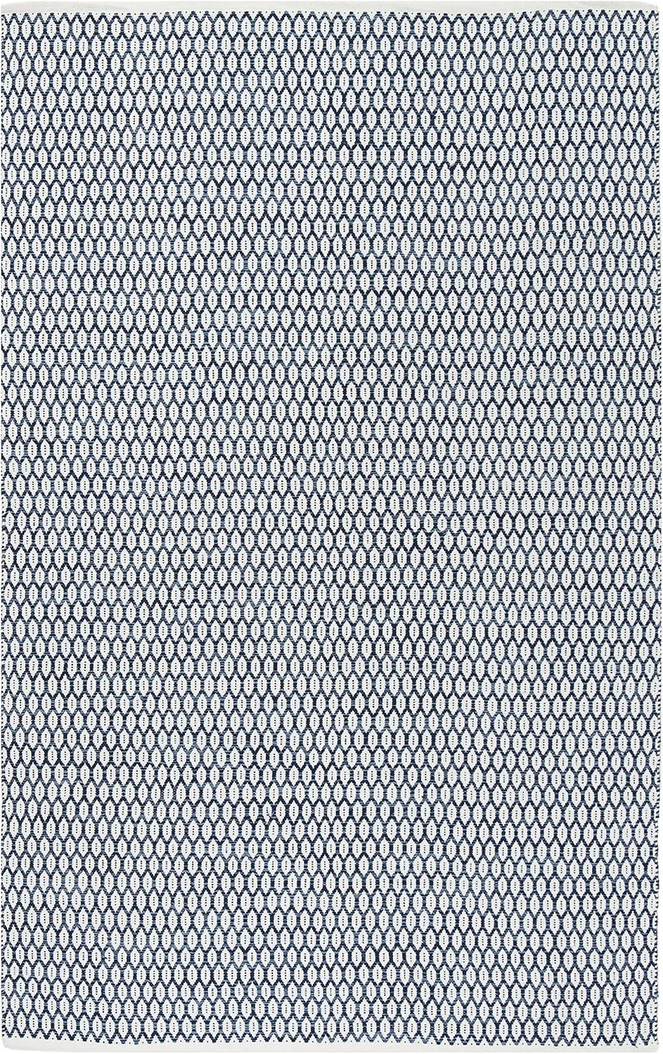 Montauk MTK608 Hand Woven Indoor Rug - Safavieh