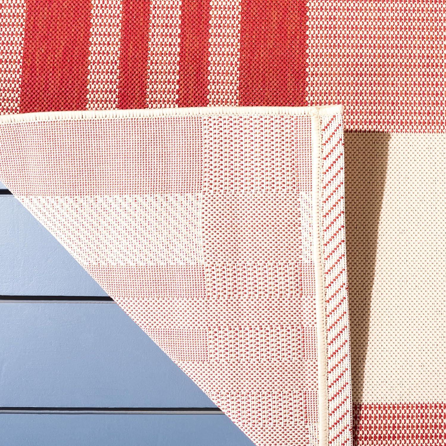 Courtyard Performance Plaid Rug